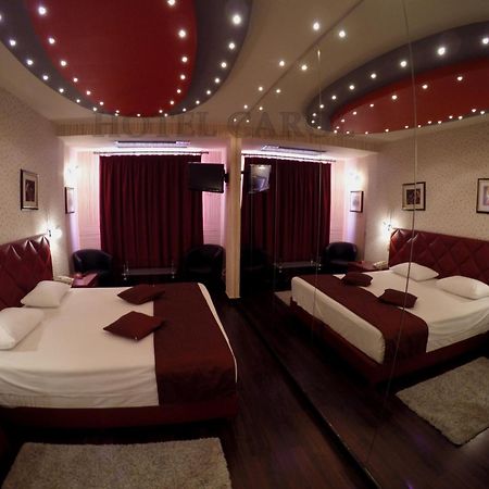 Carol Hotel Piraeus Exterior photo