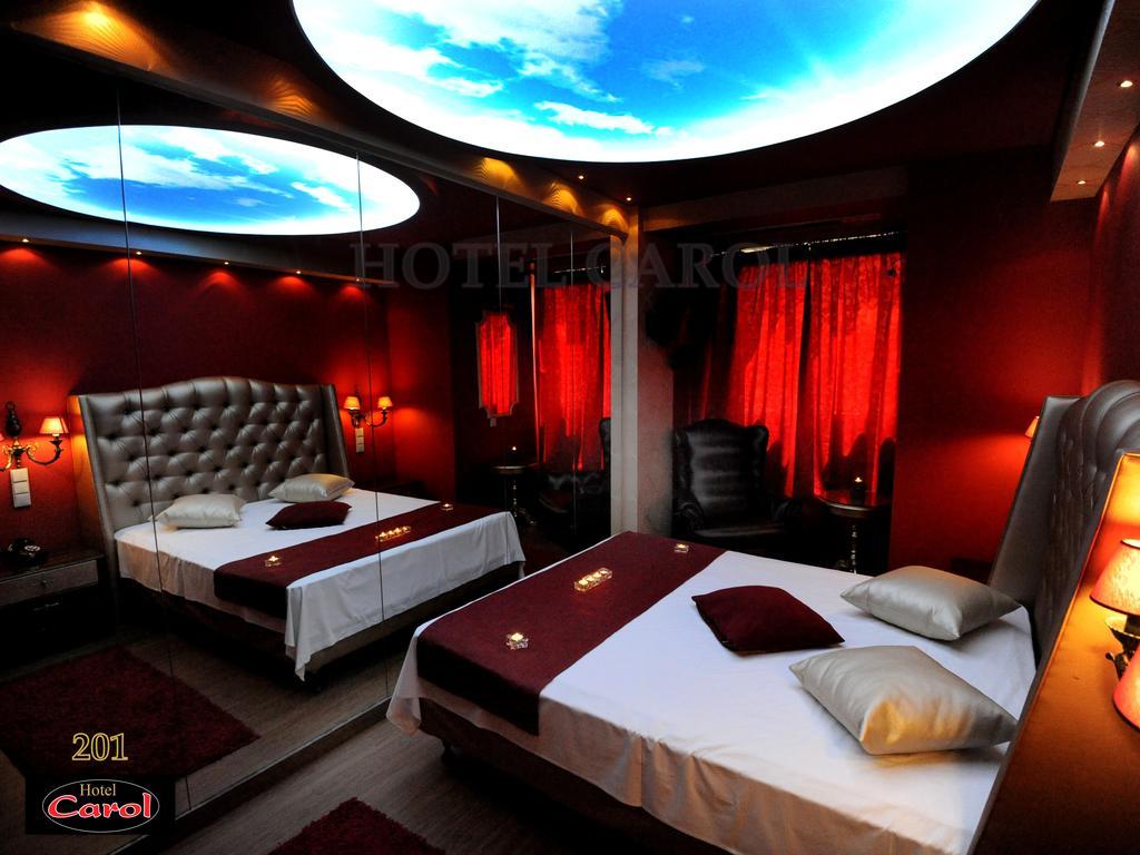 Carol Hotel Piraeus Exterior photo