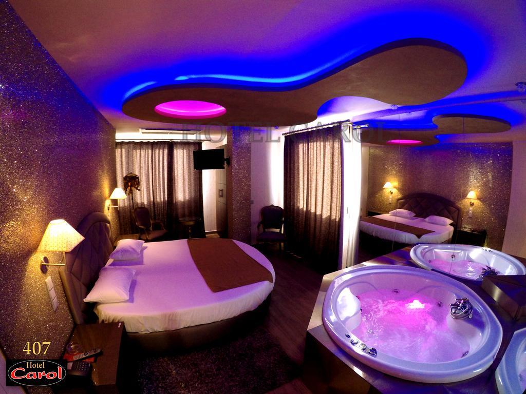 Carol Hotel Piraeus Exterior photo